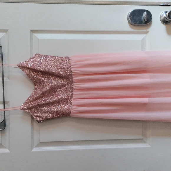 Dresses & Skirts - Sparkly sequin chiffon dress